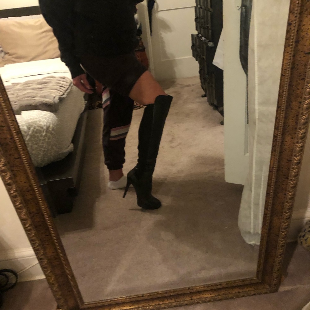 Stuart Weitzman Highline OTK